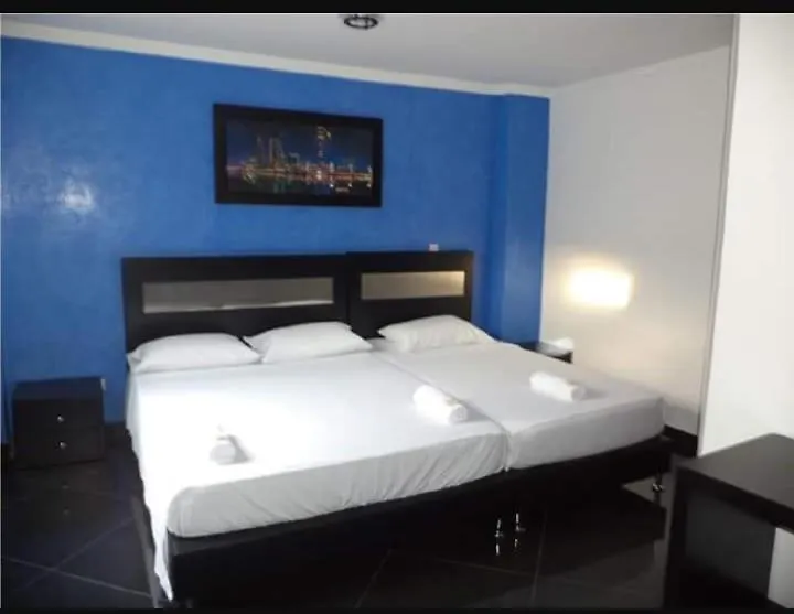 Hotel Praga Medellin Colombia